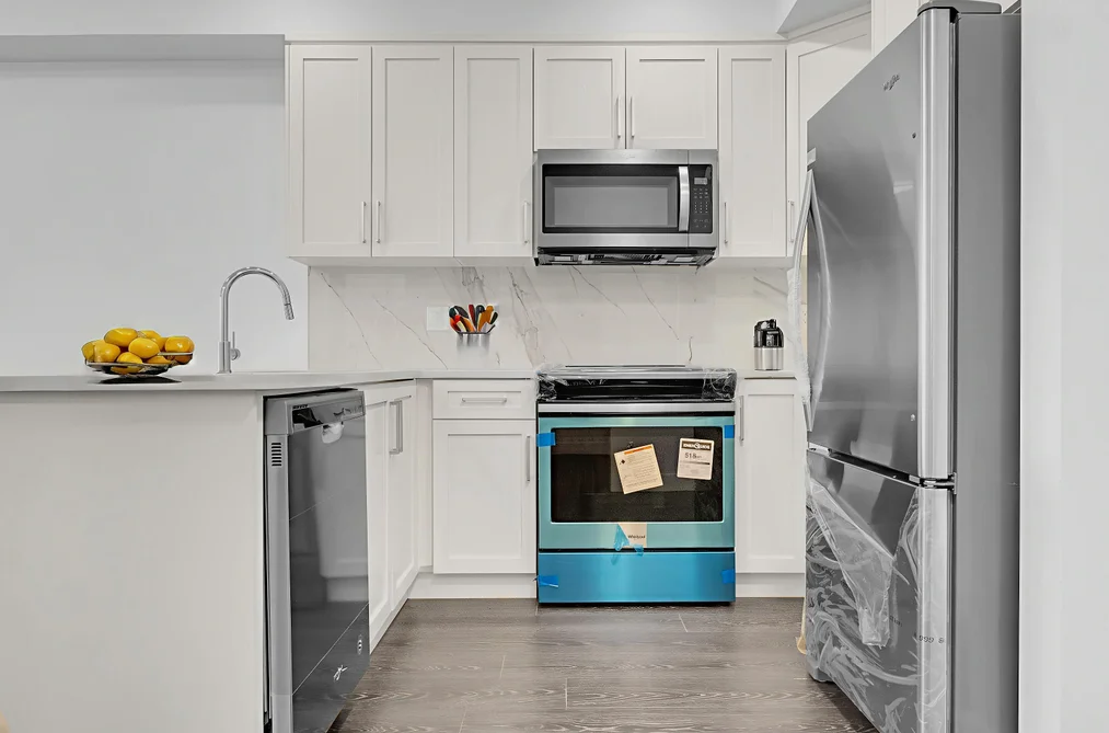 204 9983 E BARNSTON DRIVE, Surrey BC V4N 6T3, Surrey BC — Residential for Sale - Photo 5