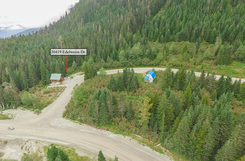 Property for sale at 20419 Edelweiss Drive Agassiz British Columbia - MLS: R3160474