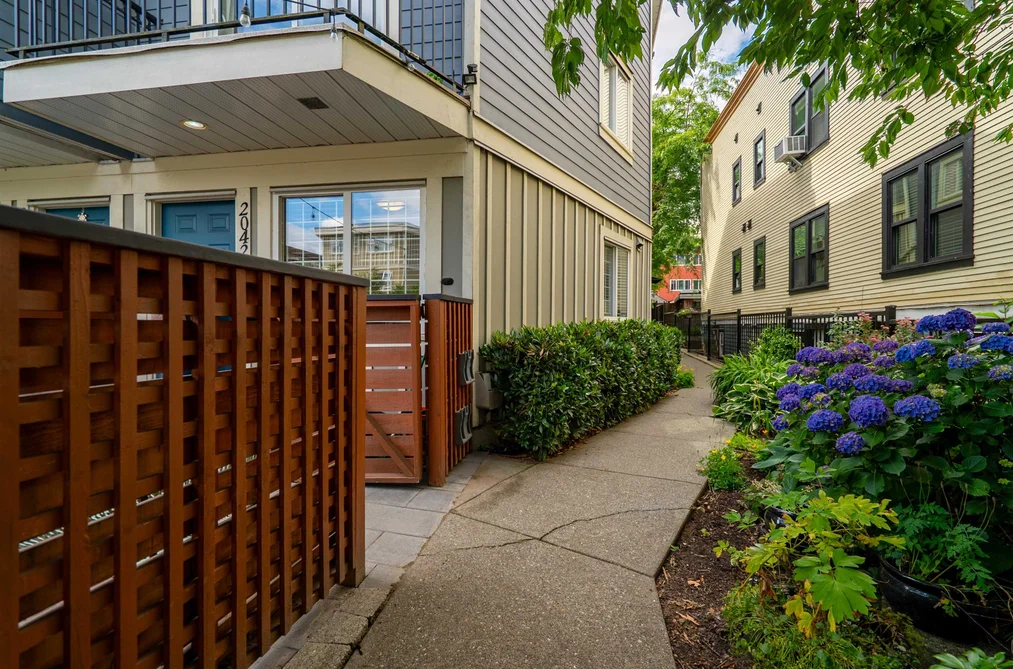 2042 TRIUMPH STREET, Vancouver BC V5L 1K8, Vancouver BC — Residential for Sale — Photo 40 of 40