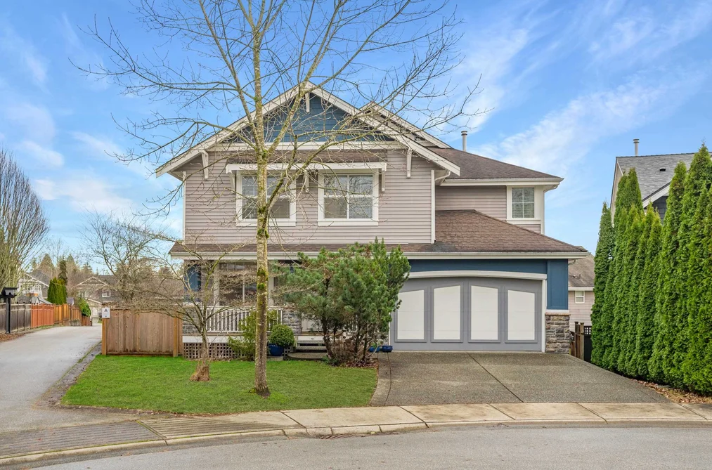 20484 67A AVENUE, Langley BC V2Y 3C9, Langley BC — Residential for Sale - Photo 2
