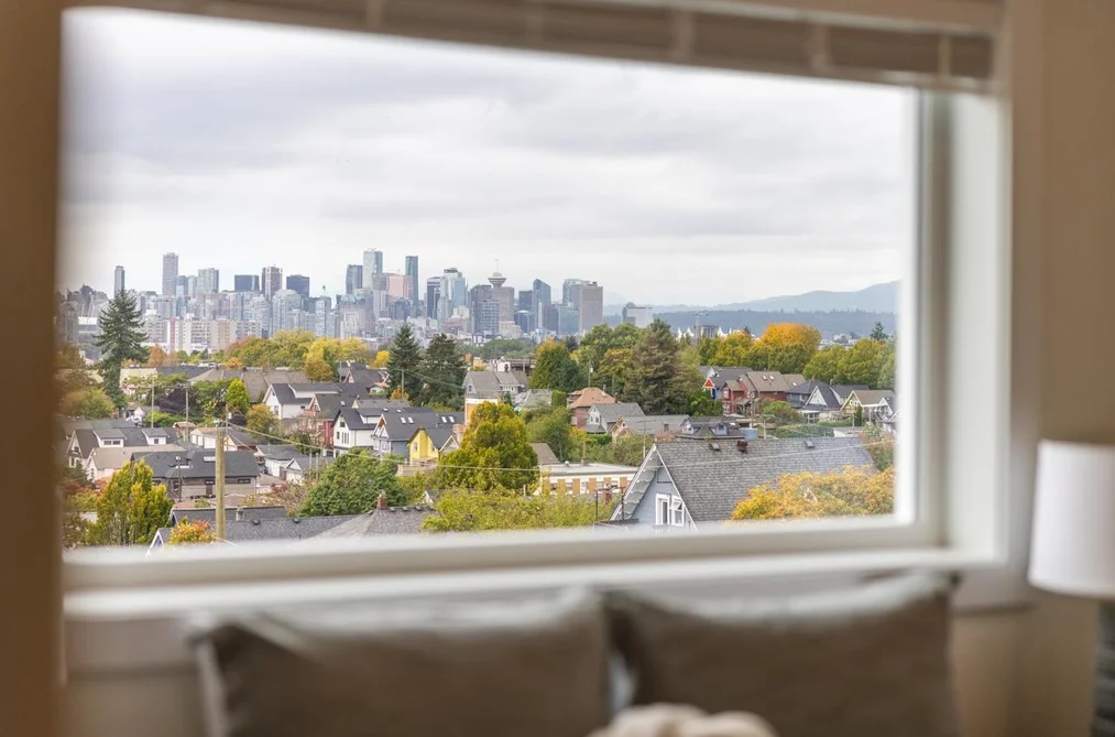 2049 E 4TH AVENUE, Vancouver BC V5N 1K5, Vancouver BC — Residential for Sale - Photo 2