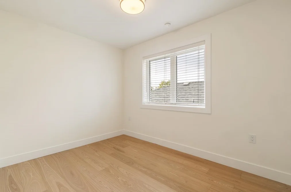 2049 E 4TH AVENUE, Vancouver BC V5N 1K5, Vancouver BC — Residential for Sale — Photo 20 of 36