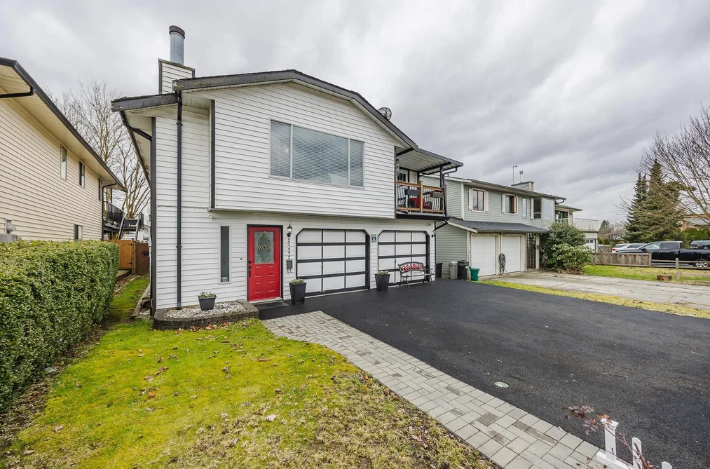 House for sale at 20492 Thorne Avenue Maple Ridge British Columbia - MLS: R3116739
