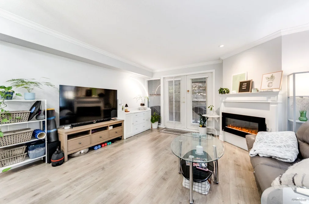 Condo for sale at 204b 7025 Stride Avenue Burnaby British Columbia - MLS: R3117443