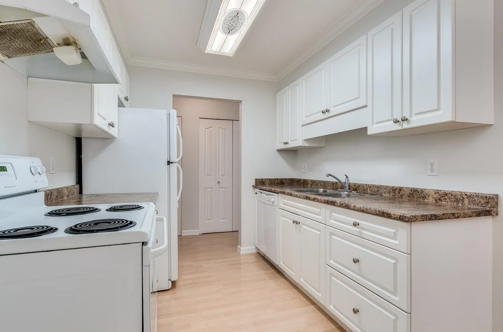205 1200 PACIFIC STREET, Coquitlam BC V3B 6K2, Coquitlam BC — Residential for Sale - Photo 4
