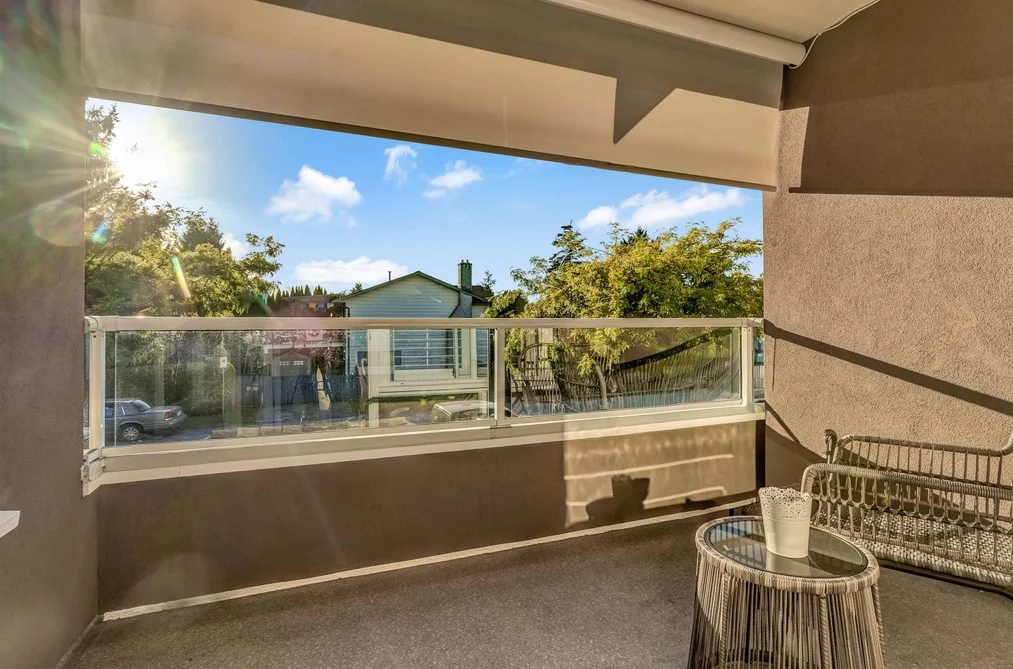 Condo for sale at 205 1320 55 Street Delta British Columbia - MLS: R3088961