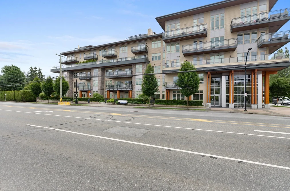205 14022 NORTH BLUFF ROAD, White Rock BC V4B 3C3, White Rock BC — Residential for Sale - Photo 3