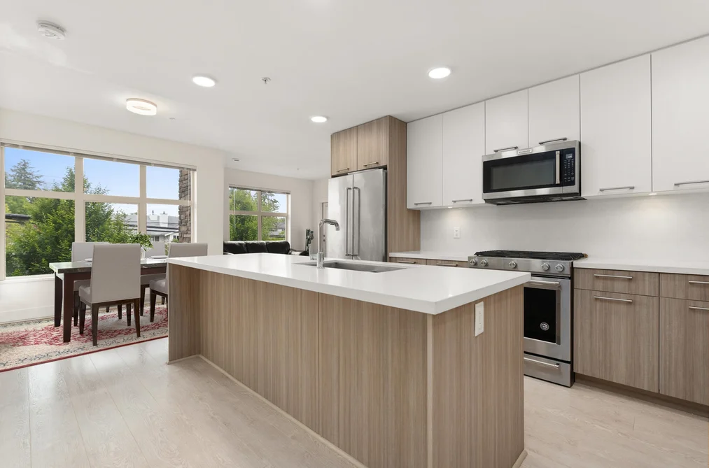 205 14022 NORTH BLUFF ROAD, White Rock BC V4B 3C3, White Rock BC — Residential for Sale - Photo 4