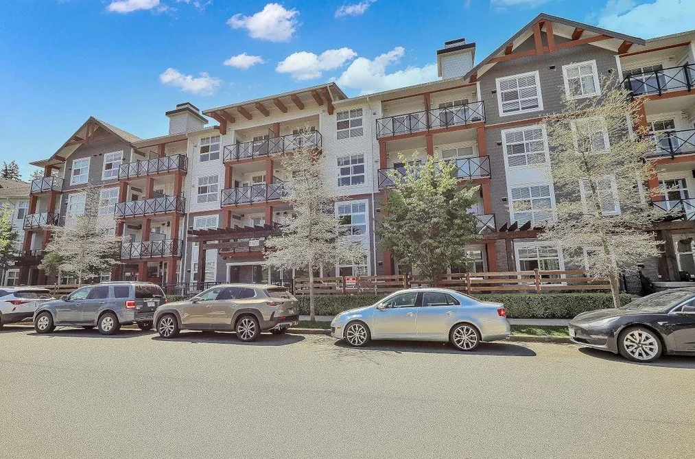 205 14550 WINTER CRESCENT, Surrey BC V4P 0G4, Surrey BC — Residential for Sale - Photo 2