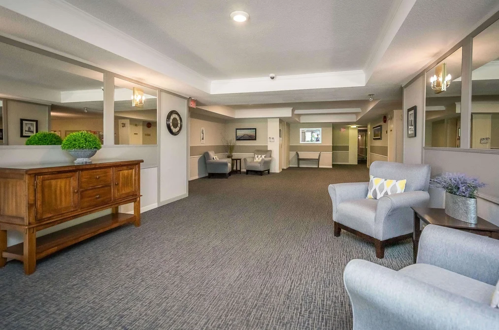 205 1459 BLACKWOOD STREET, White Rock BC V4B 3V6, White Rock BC — Residential for Sale - Photo 3