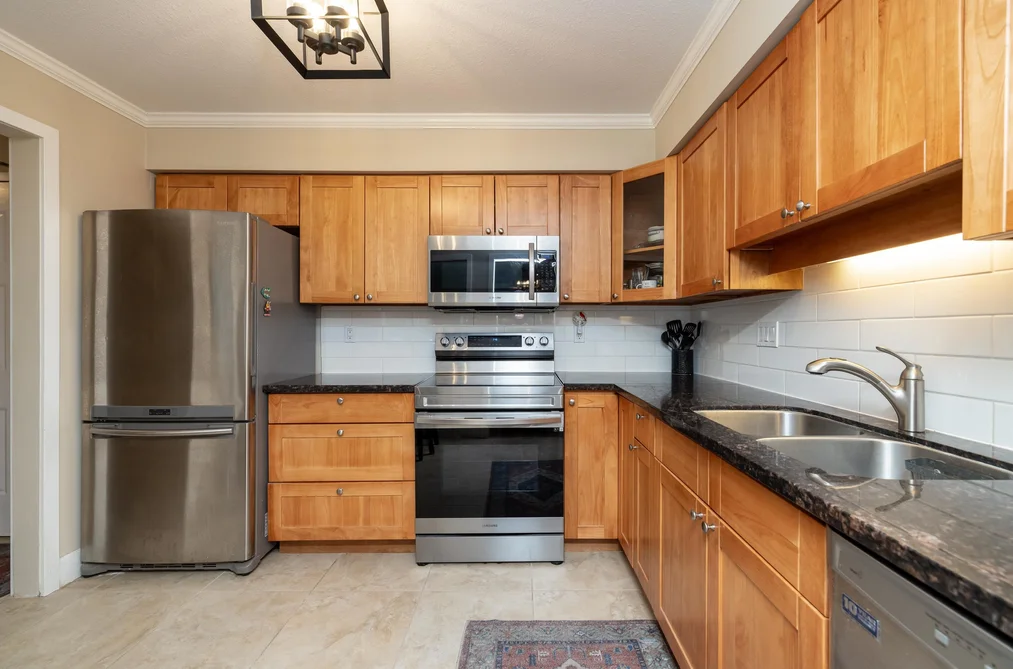 205 1459 BLACKWOOD STREET, White Rock BC V4B 3V6, White Rock BC — Residential for Sale - Photo 7