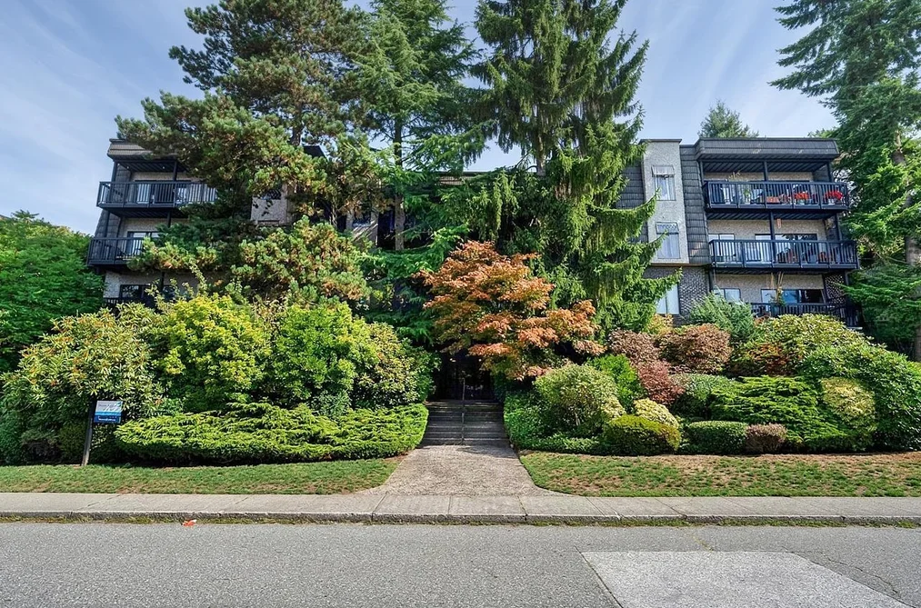 Condo for sale at 205 150 E 5th Street North Vancouver British Columbia - MLS: R3160658