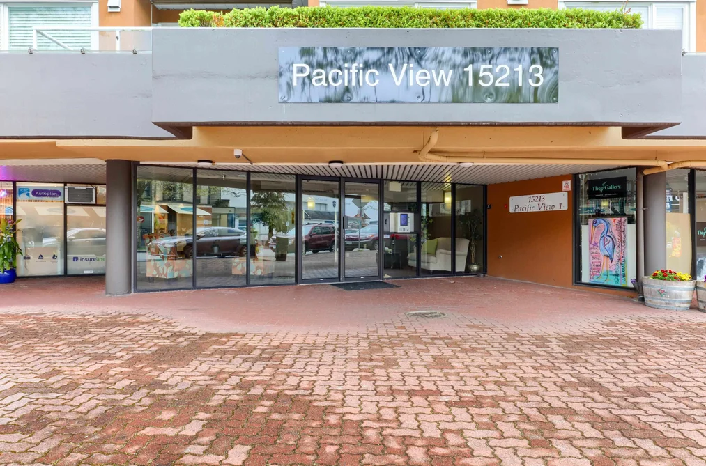 15213 Pacific Ave Unit 205, White Rock, BC - MLS: R3171940