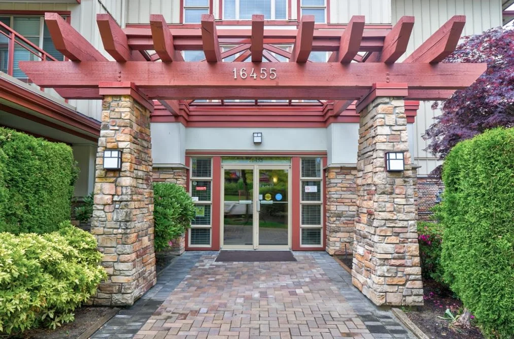 205 16455 64 AVENUE, Surrey BC V3S 6V7, Surrey BC — Residential for Sale - Photo 3