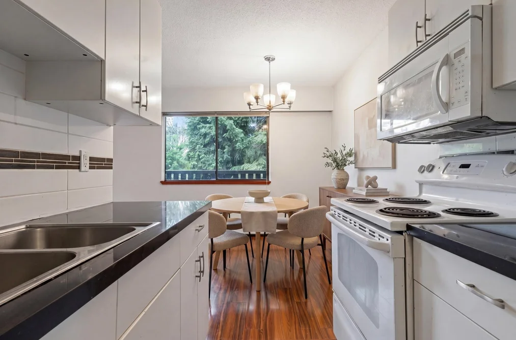 205 175 E 4TH STREET, North Vancouver BC V7L 1H8, North Vancouver BC — Residential for Sale - Photo 2