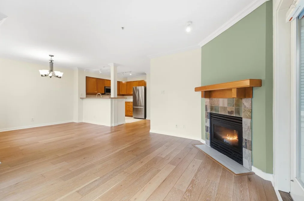 205 18 SMOKEY SMITH PLACE, New Westminster BC V3L 5V3, New Westminster BC — Residential for Sale - Photo 4