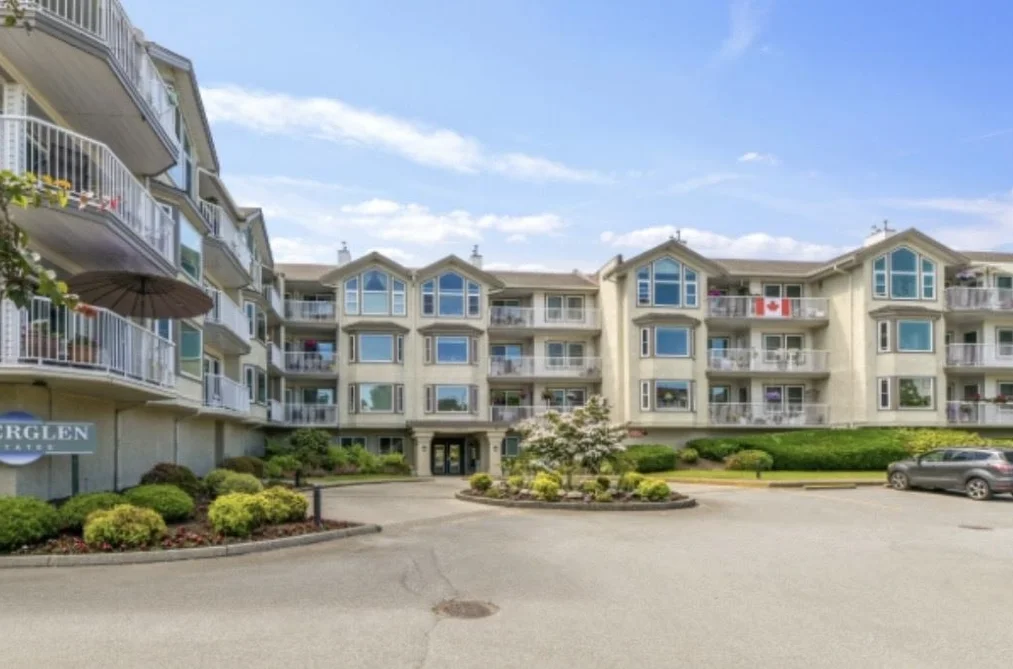 Condo for sale at 205 20600 53a Avenue Langley British Columbia - MLS: R3135728