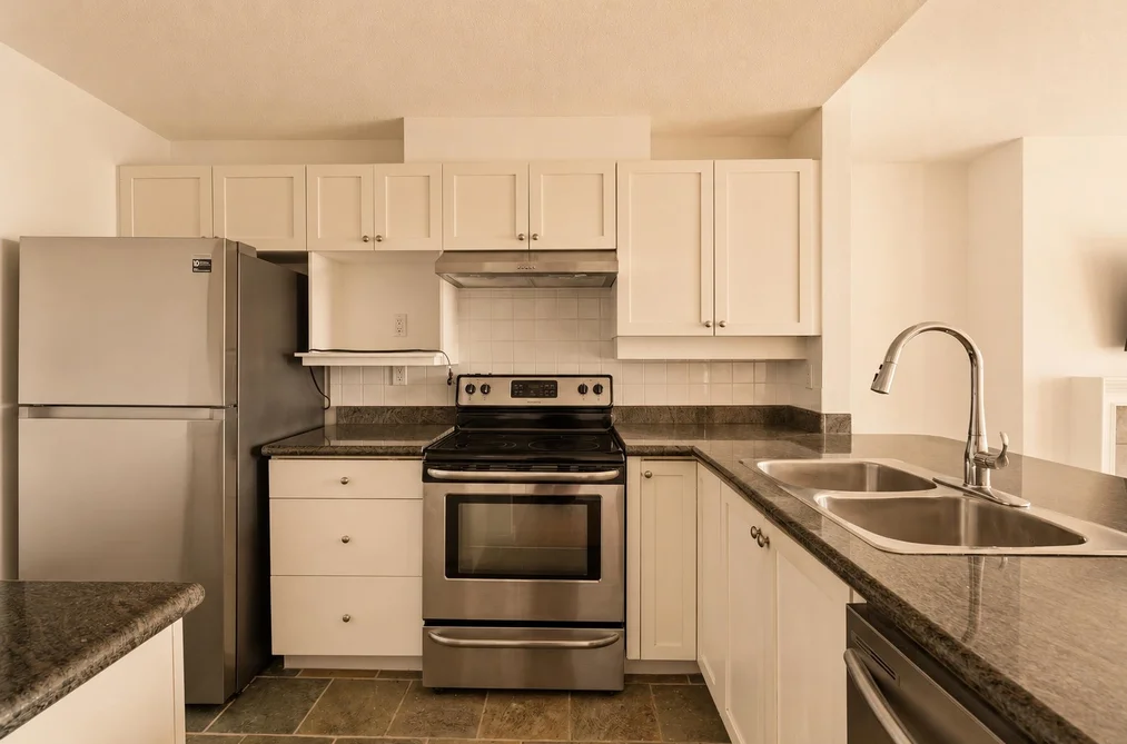 205 2080 SE KENT AVENUE, Vancouver BC V5P 4X2, Vancouver BC — Residential for Sale — Photo 11 of 36