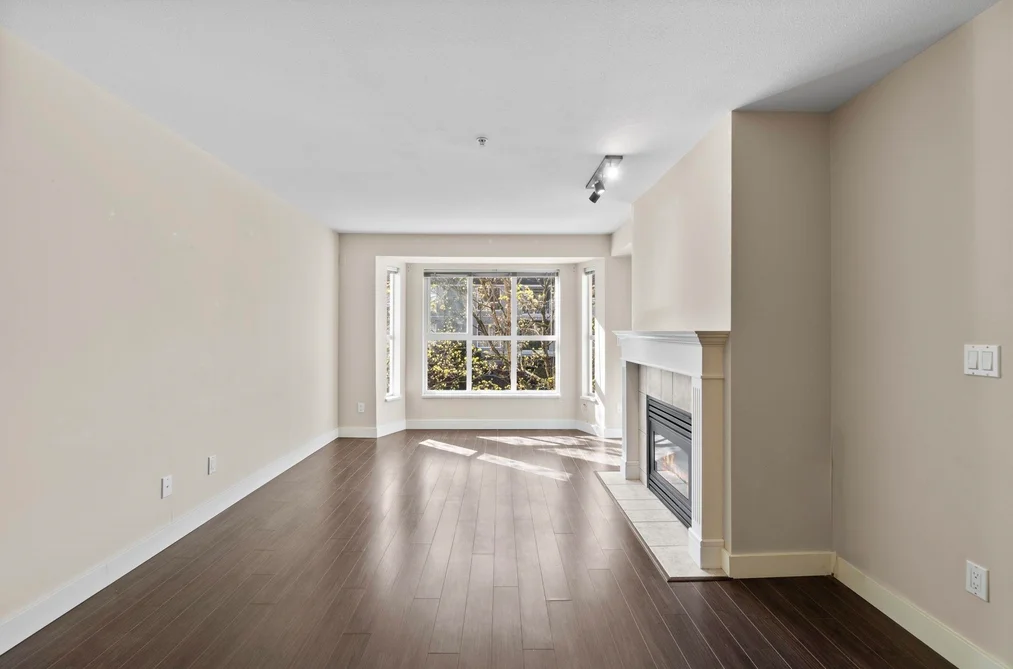 205 2393 WELCHER AVENUE, Port Coquitlam BC V3C 1X6, Port Coquitlam BC — Residential for Sale - Photo 4