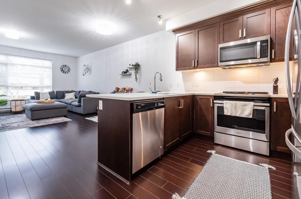 205 2436 KELLY AVENUE, Port Coquitlam BC V3C 1Y4, Port Coquitlam BC — Residential for Sale - Photo 3