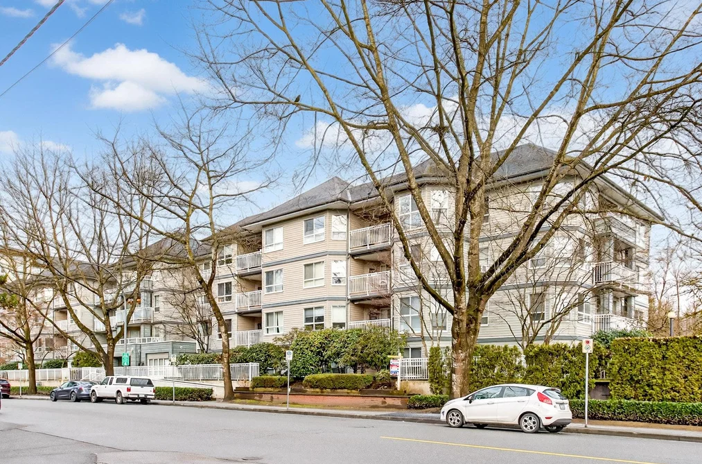 Condo for sale at 205 2439 Wilson Avenue Port Coquitlam British Columbia - MLS: R3108792