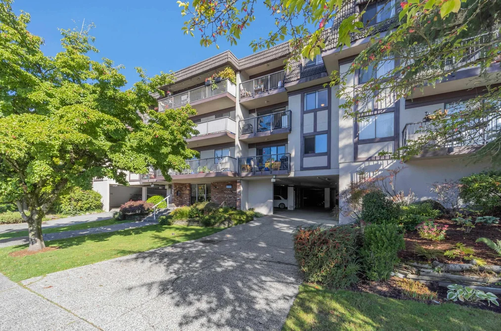252 W 2nd St Unit 205, North Vancouver, BC - MLS: R3173463