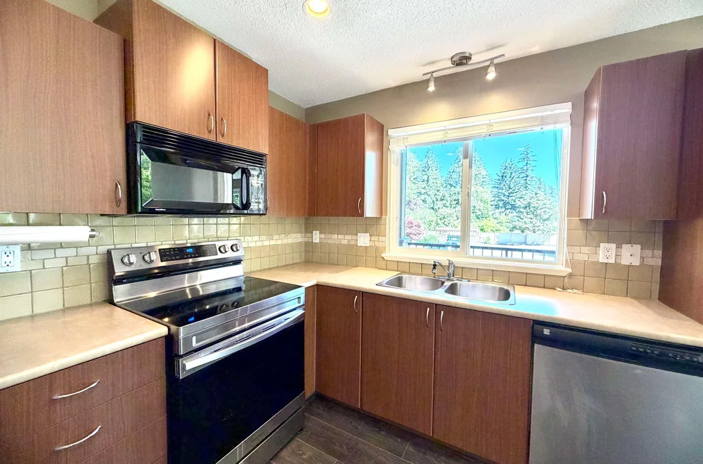 205 2581 LANGDON STREET, Abbotsford BC V2T 7A3, Abbotsford BC — Residential for Sale — Photo 21 of 39