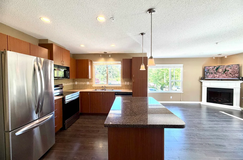205 2581 LANGDON STREET, Abbotsford BC V2T 7A3, Abbotsford BC — Residential for Sale — Photo 22 of 39
