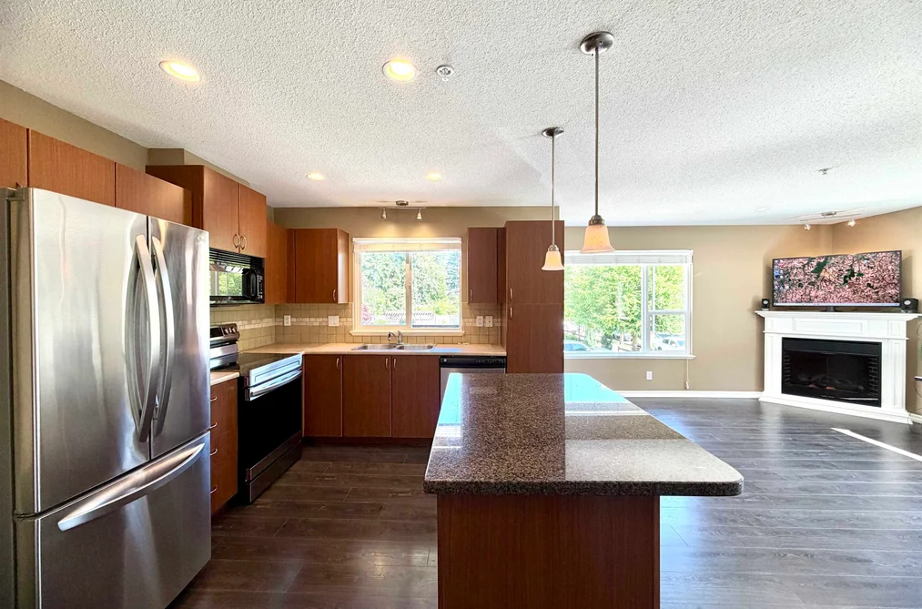 205 2581 LANGDON STREET, Abbotsford BC V2T 7A3, Abbotsford BC — Residential for Sale — Photo 23 of 39