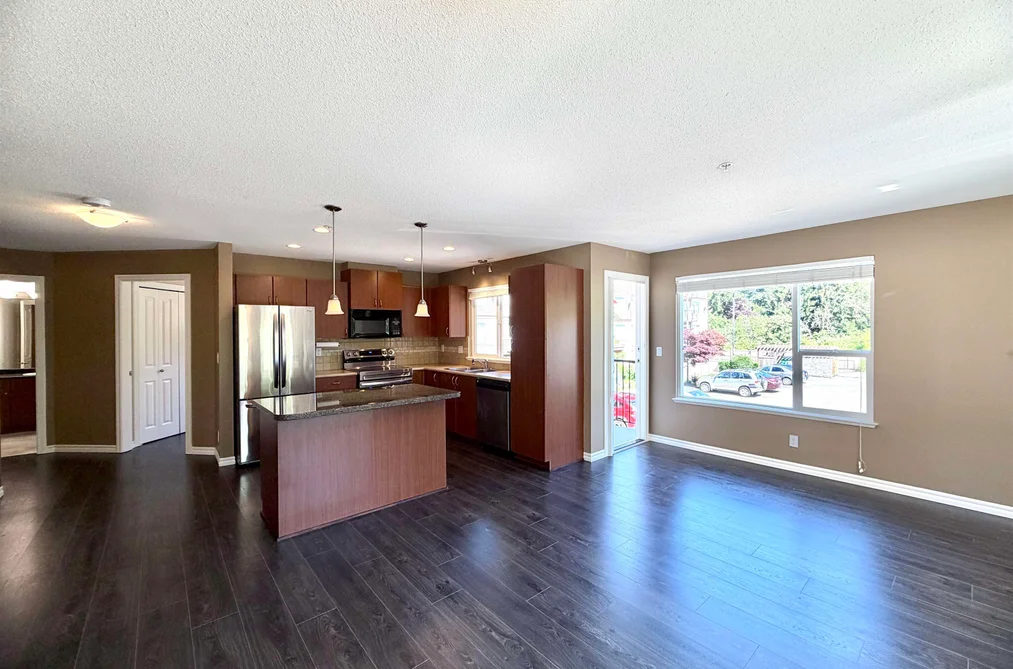 205 2581 LANGDON STREET, Abbotsford BC V2T 7A3, Abbotsford BC — Residential for Sale — Photo 27 of 39
