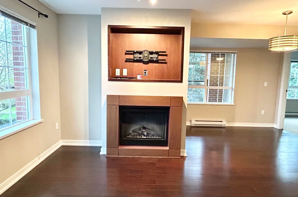 205 2940 KING GEORGE BOULEVARD, Surrey BC V4P 1A2, Surrey BC — Residential for Sale - Photo 6