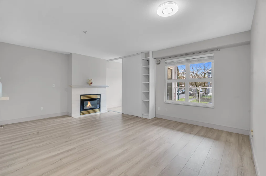 205 2965 HORLEY STREET, Vancouver BC V5R 6B9, Vancouver BC — Residential for Sale - Photo 2
