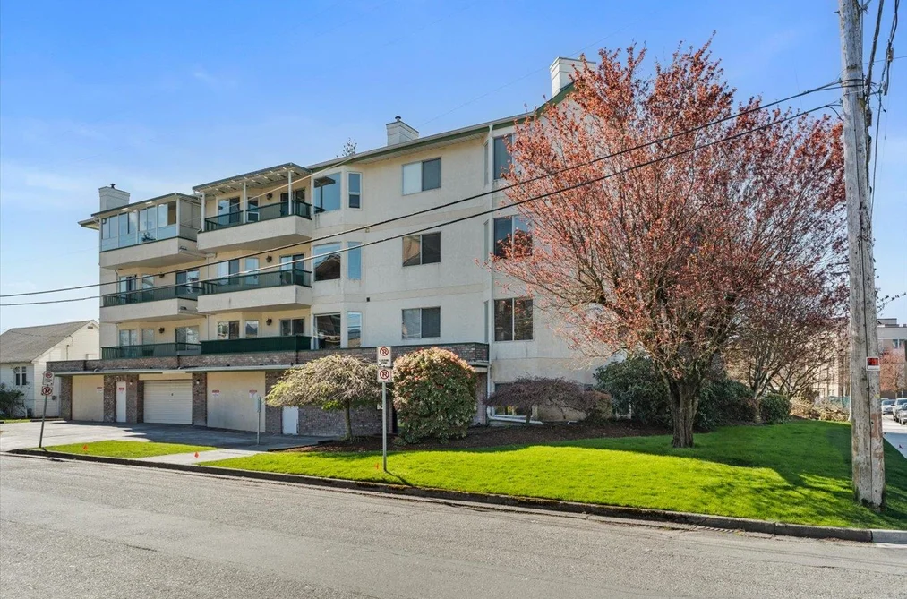 Condo for sale at 205 45604 Brett Avenue Chilliwack British Columbia - MLS: R3108657
