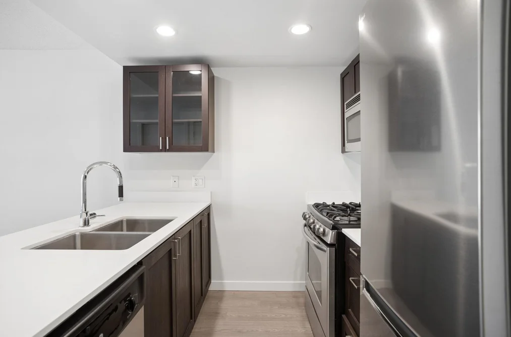 205 4815 ELDORADO MEWS, Vancouver BC V5R 0B2, Vancouver BC — Residential for Sale - Photo 6