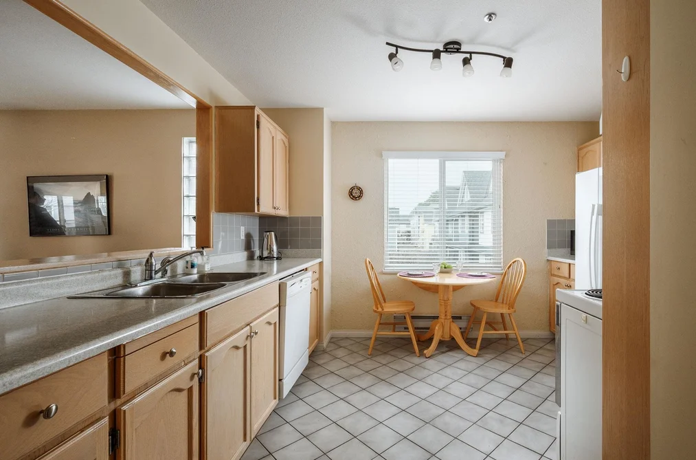 205 4988 47A AVENUE, Delta BC V4K 1T5, Delta BC — Residential for Sale - Photo 4