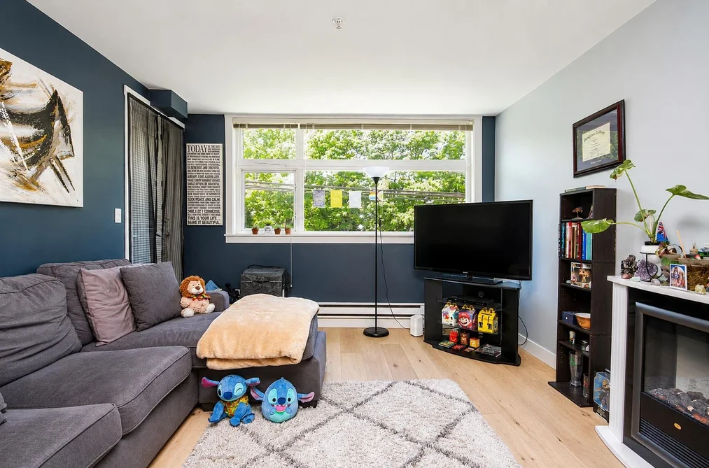 205 5488 CECIL STREET, Vancouver BC V5R 4E5, Vancouver BC — Residential for Sale — Photo 2 of 12