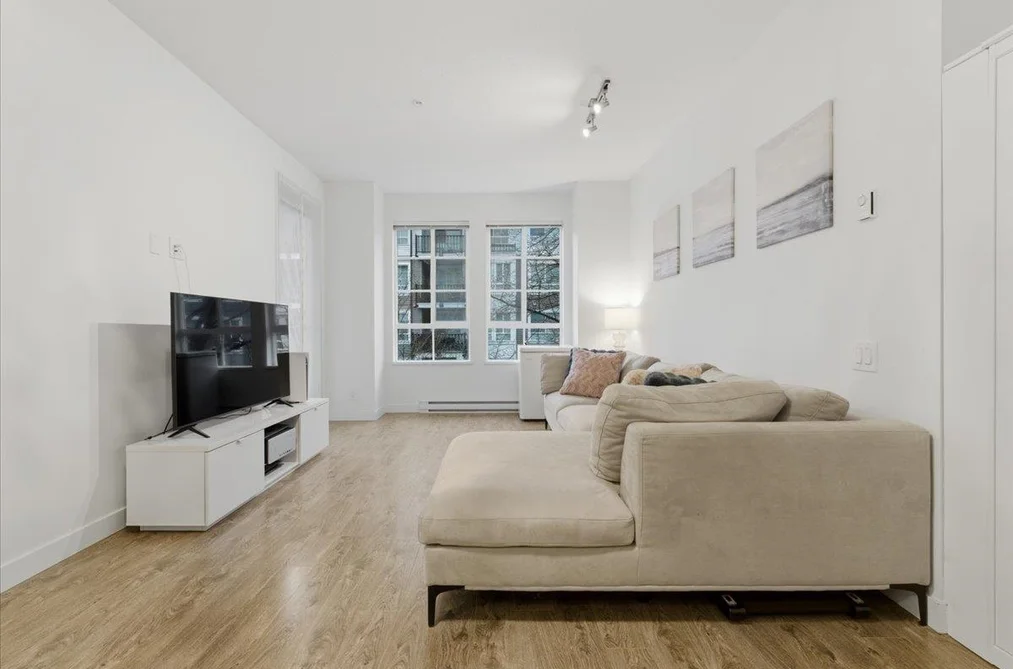 205 553 FOSTER AVENUE, Coquitlam BC V3J 0B5, Coquitlam BC — Residential for Sale - Photo 4