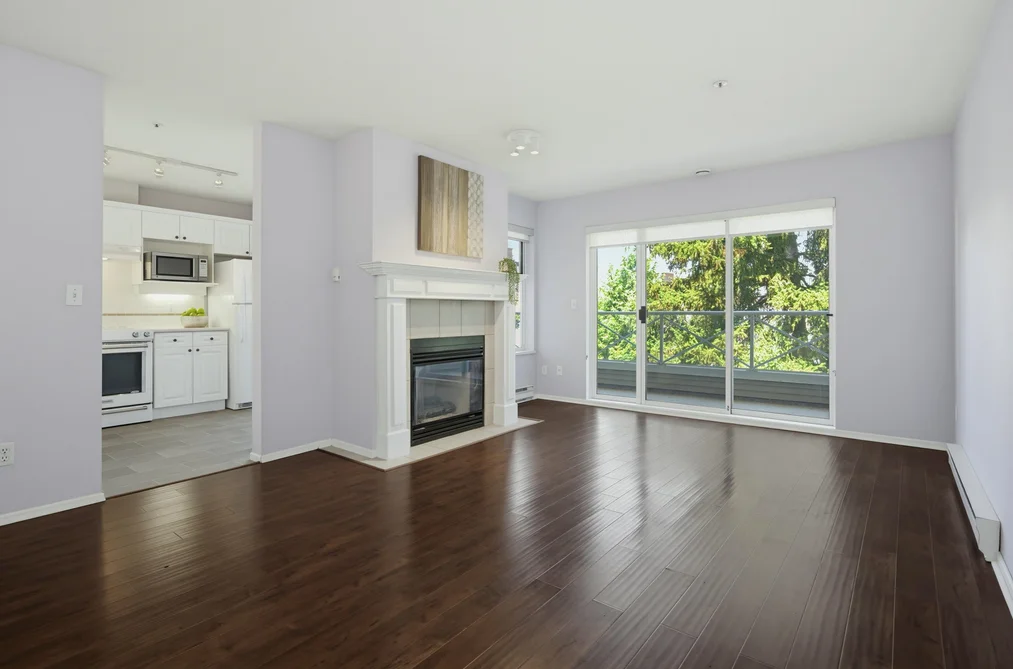 205 5568 201A STREET, Langley, BC — Residential for Sale — Photo 4 of 34