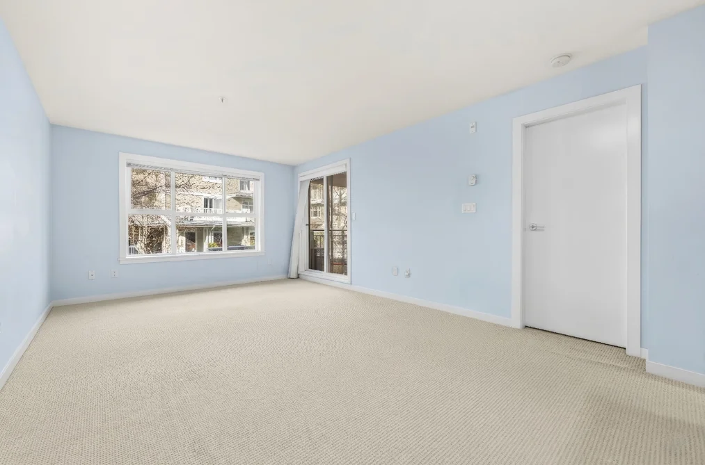 205 5665 IRMIN STREET, Burnaby BC V5J 0C4, Burnaby BC — Residential for Sale - Photo 2