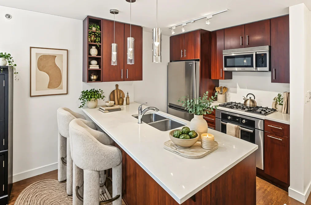 205-608 Belmont Street, New Westminster, BC - Condo for Sale - Photo 6 of 36 205-608 Belmont Street, New Westminster, BC - Condo for Sale - Photo 6 of 36