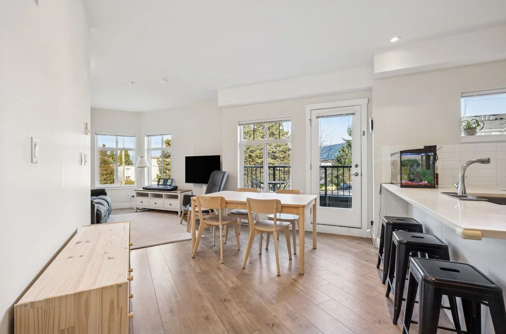 205 7180 BARNET ROAD, Burnaby BC V5A 1C8, Burnaby BC — Residential for Sale - Photo 5