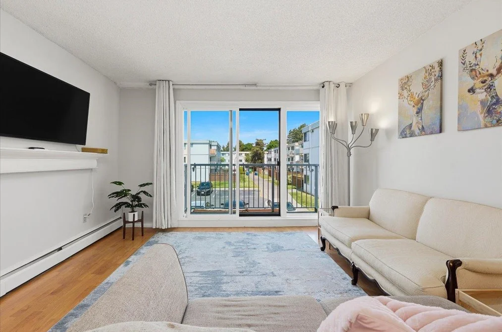 Condo for sale at 205 7240 Lindsay Road Richmond British Columbia - MLS: R3128980