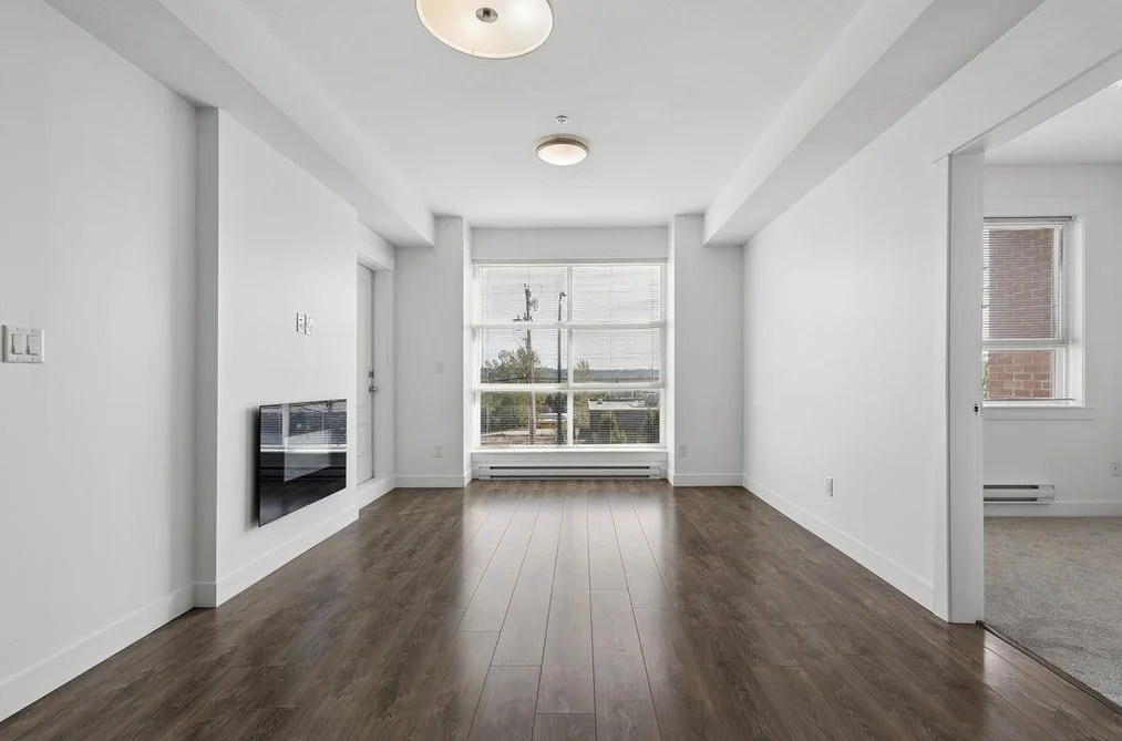 205 827 RODERICK AVENUE, Coquitlam BC V3K 0E3, Coquitlam BC — Residential for Sale - Photo 3