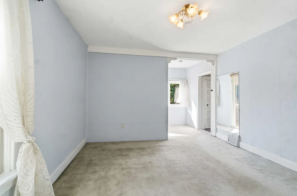 205 FOURTH AVENUE, New Westminster, BC — Residential for Sale — Photo 18 of 40