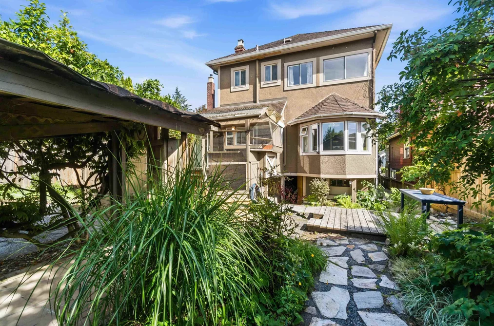 205 FOURTH AVENUE, New Westminster, BC — Residential for Sale — Photo 33 of 40