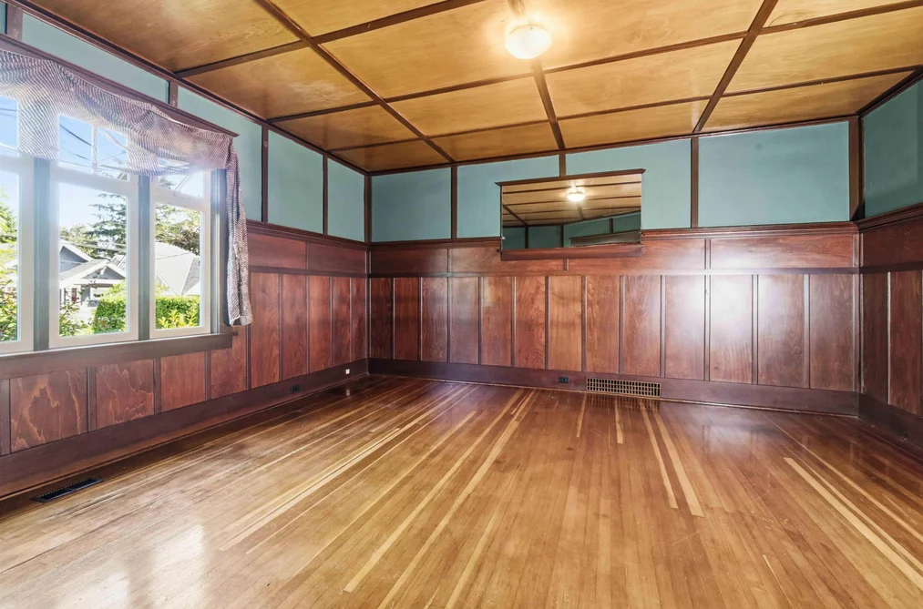 205 FOURTH AVENUE, New Westminster, BC — Residential for Sale — Photo 7 of 40