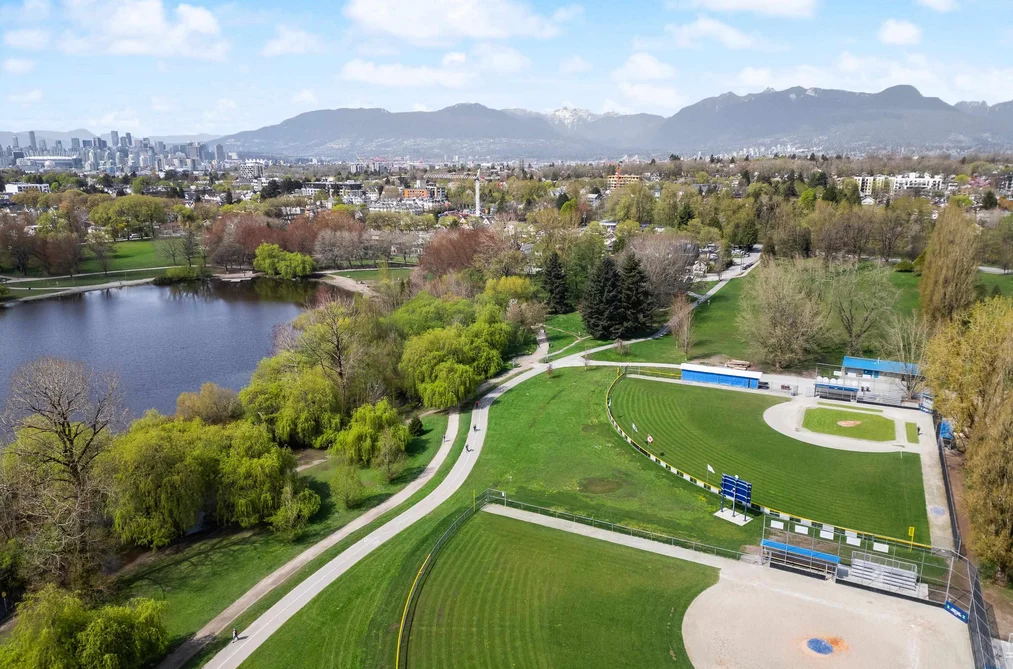 2050 E 13TH AVENUE, Vancouver BC V5N 2C4, Vancouver BC — Residential for Sale - Photo 4