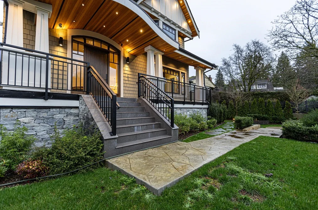 House for sale at 2051 W King Edward Avenue Vancouver British Columbia - MLS: R3087288