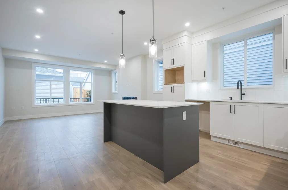 20516 76A AVENUE, Langley BC V2Y 3T1, Langley BC — Residential for Sale - Photo 4