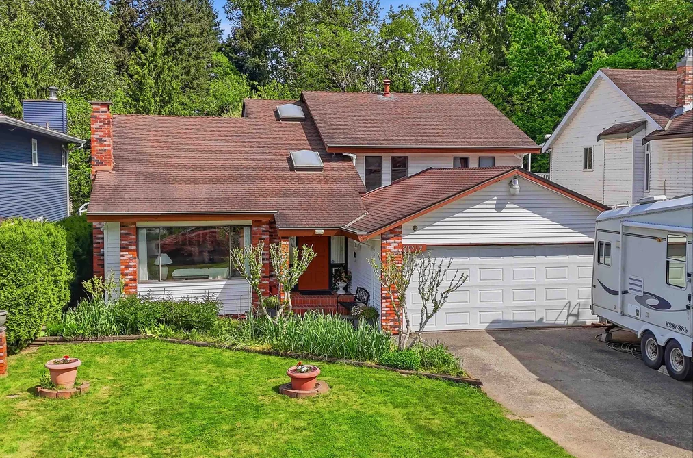 20519 TELEGRAPH TRAIL, Langley BC V1M 1A7, Langley BC — Residential for Sale - Photo 2
